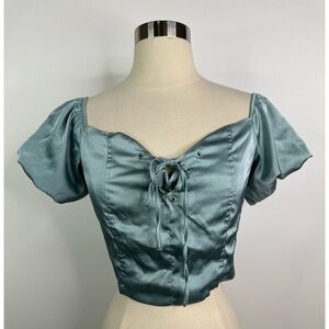 Love Tree Satin Sweetheart Neckline Short Sleeve Crop Top